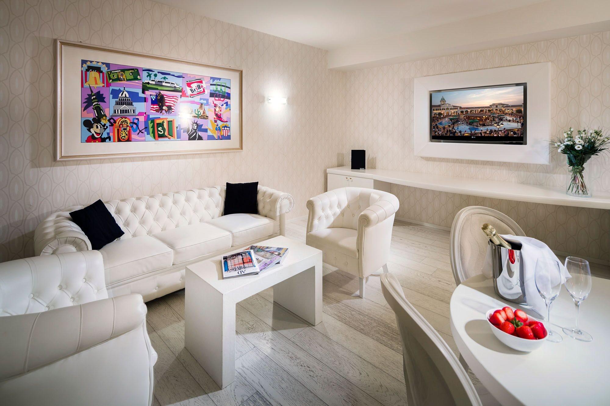 Base Hotel ノヴェンタ・ディ・ピアーヴェ エクステリア 写真