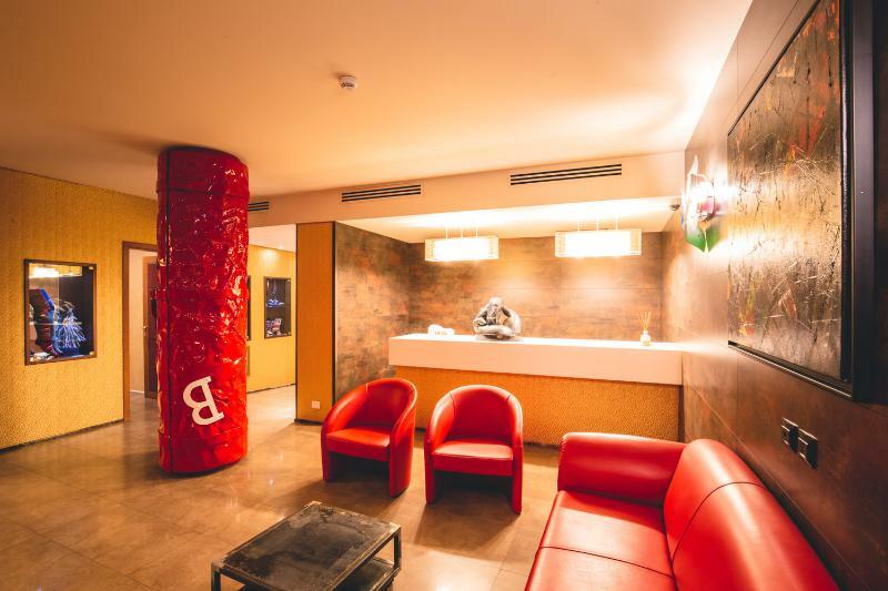 Base Hotel ノヴェンタ・ディ・ピアーヴェ エクステリア 写真